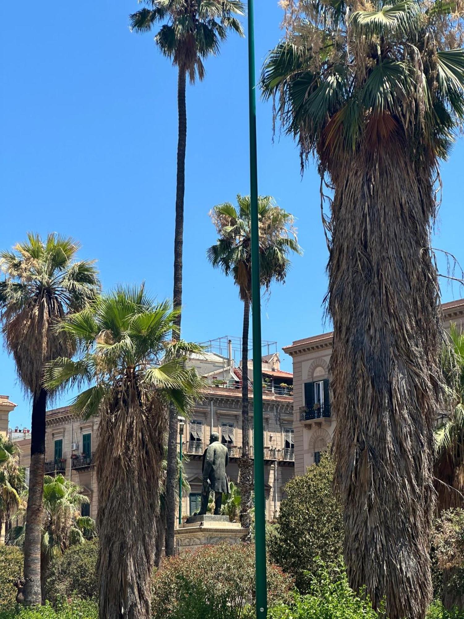 Casa Politeama Florio Apartment